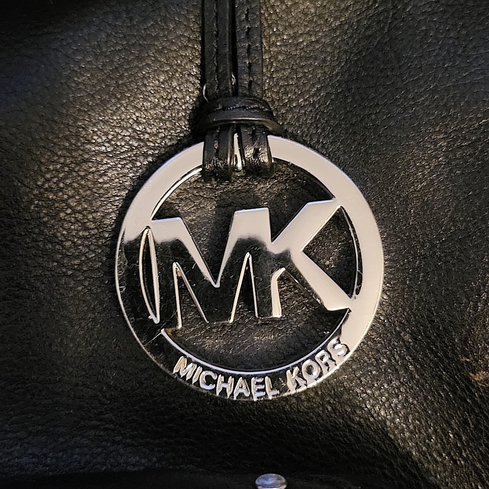 .MK Astor Handbag/Tote